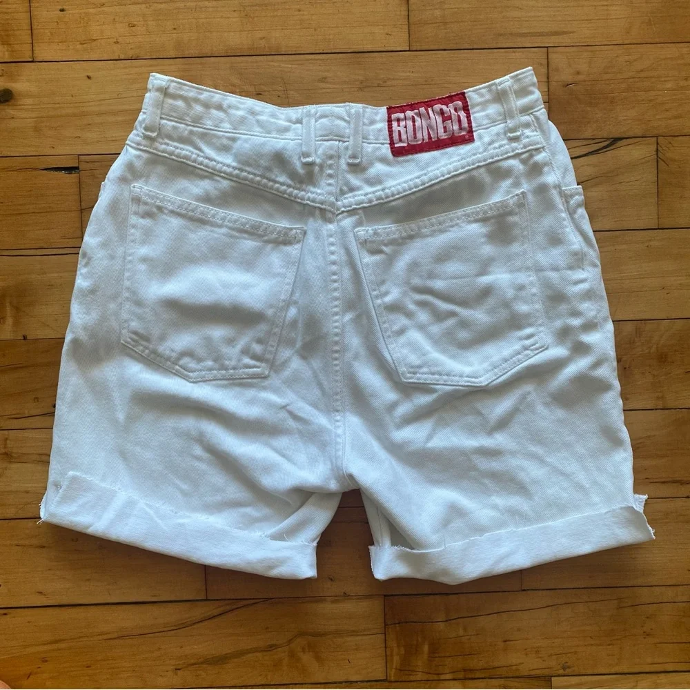 🤍 Vintage BONGO White Jean Shorts - Size 11 / Waist 28” - Picture 2 of 8